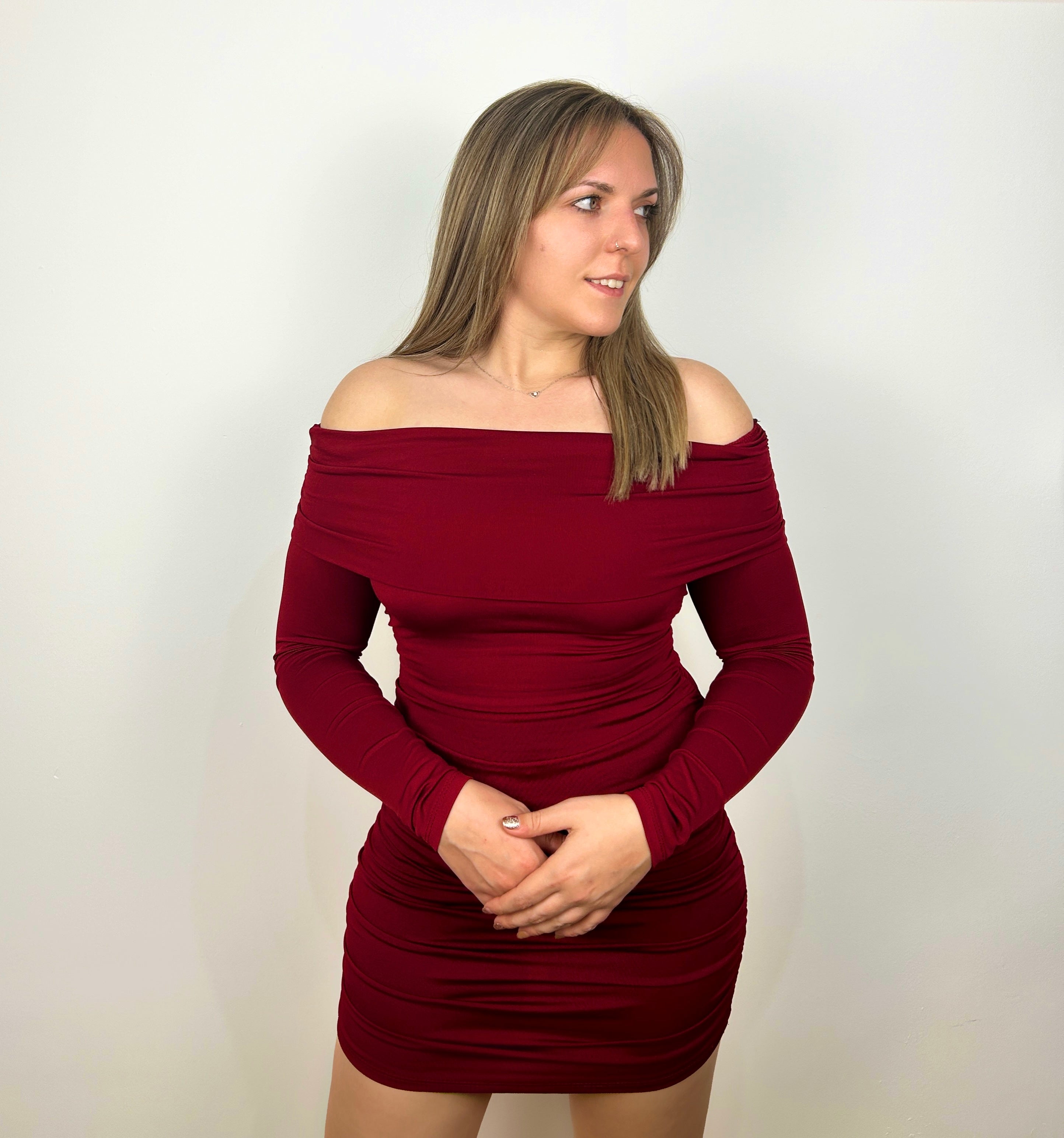 Abito con scollo wine bardot