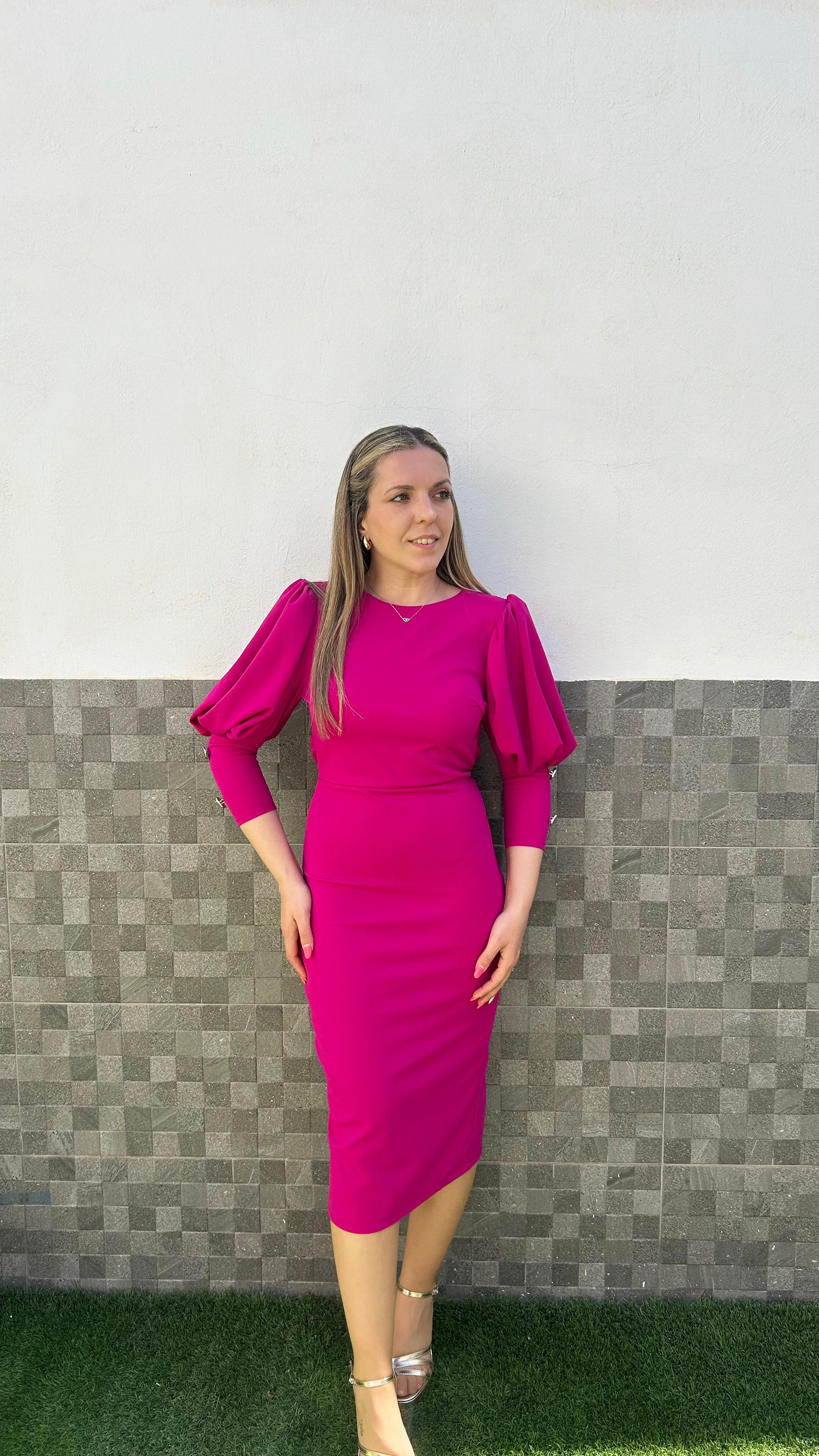 Vestido midi manga farol boton amarena