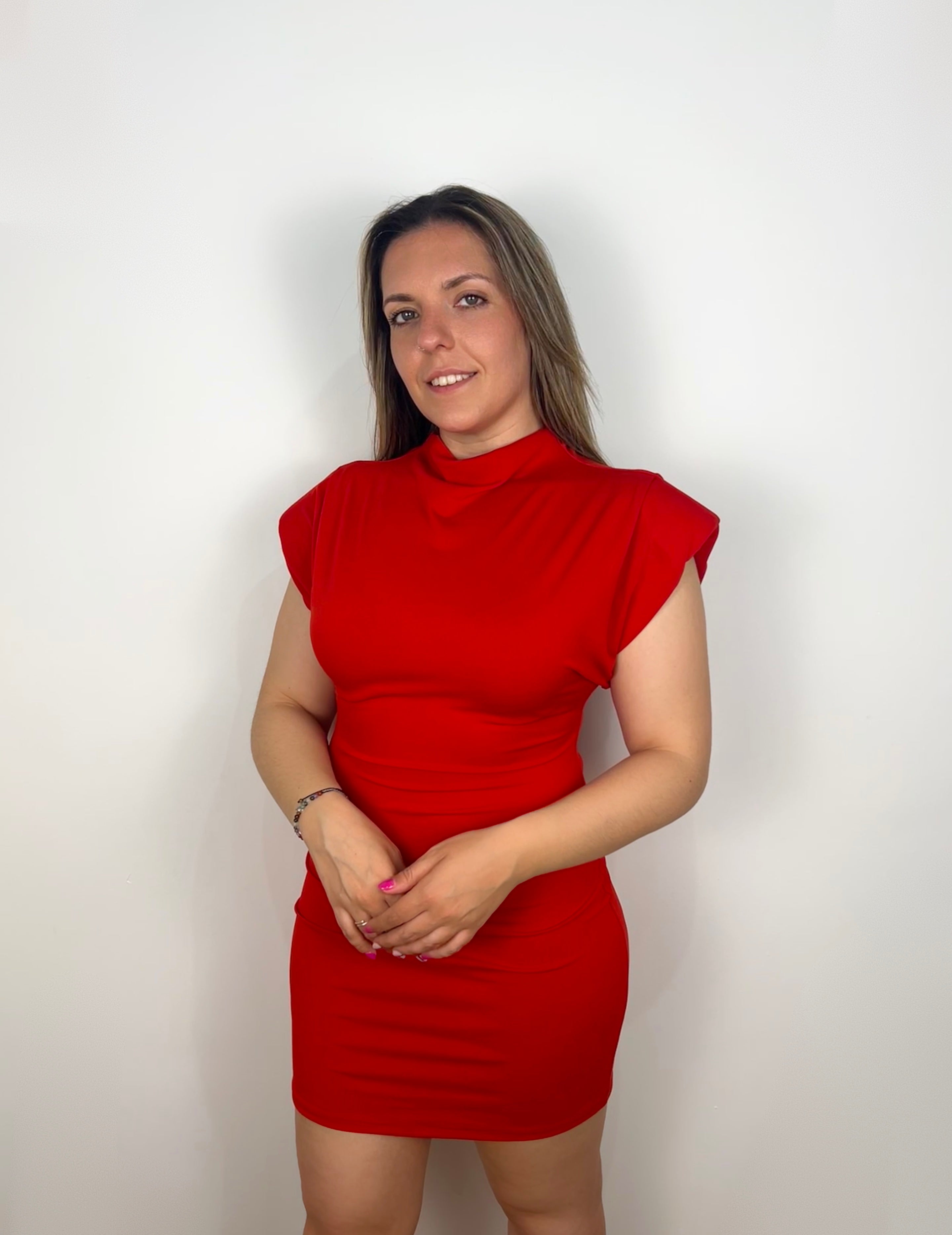 Miniabito rosso con spalline