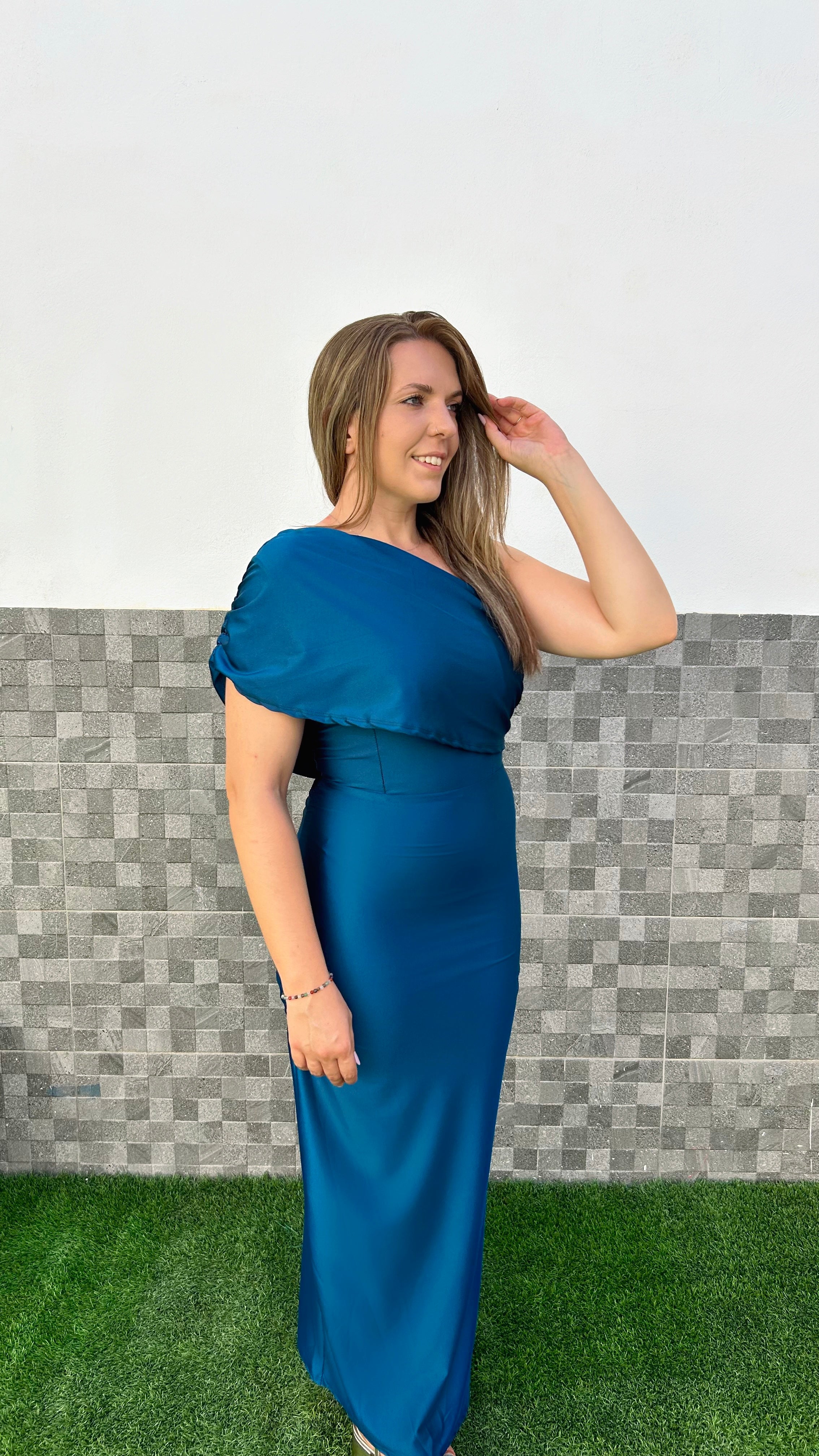 Abito midi con fascia asimmetrica color petrolio