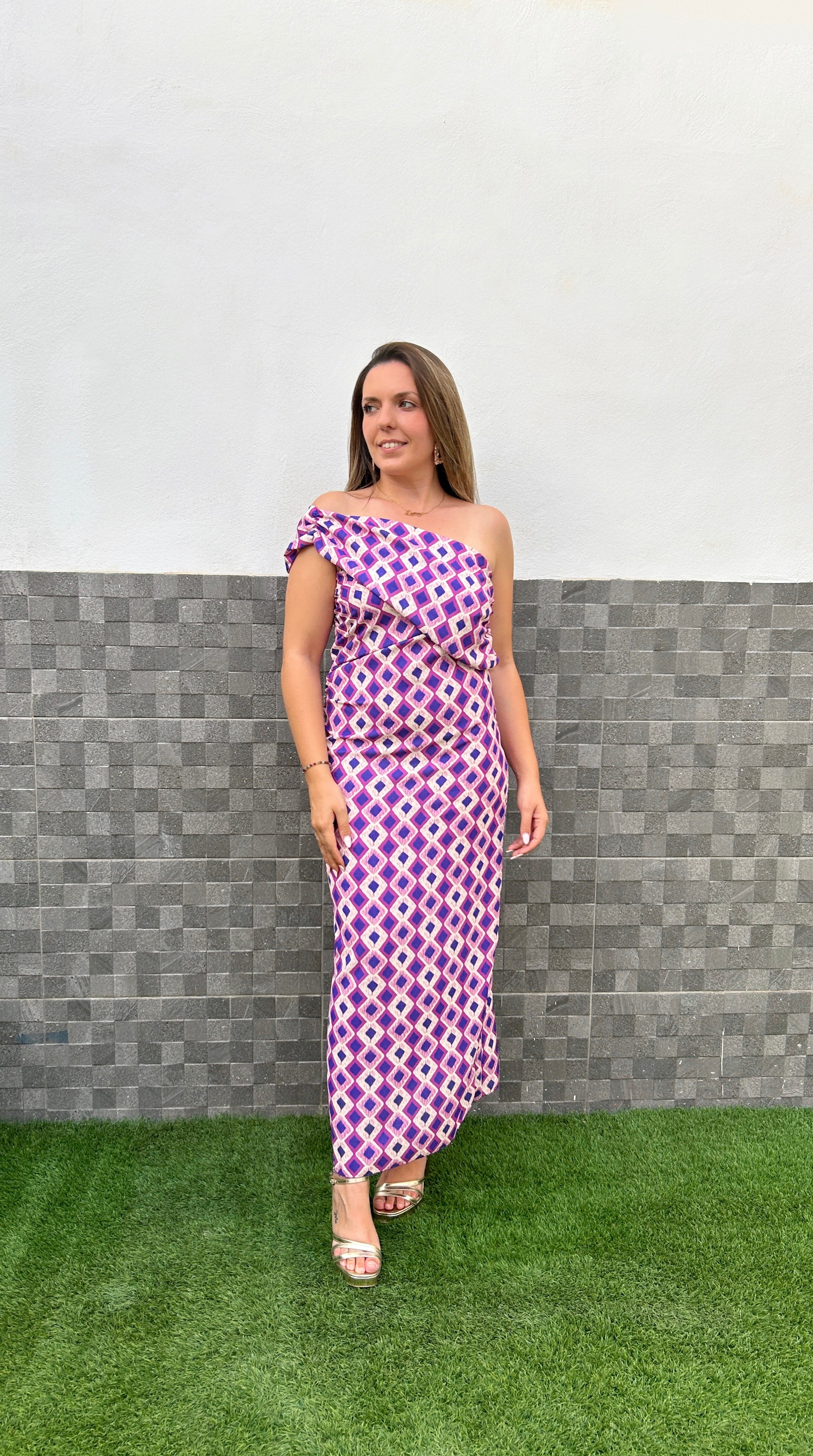 Abito midi stampato con fascia in amarena