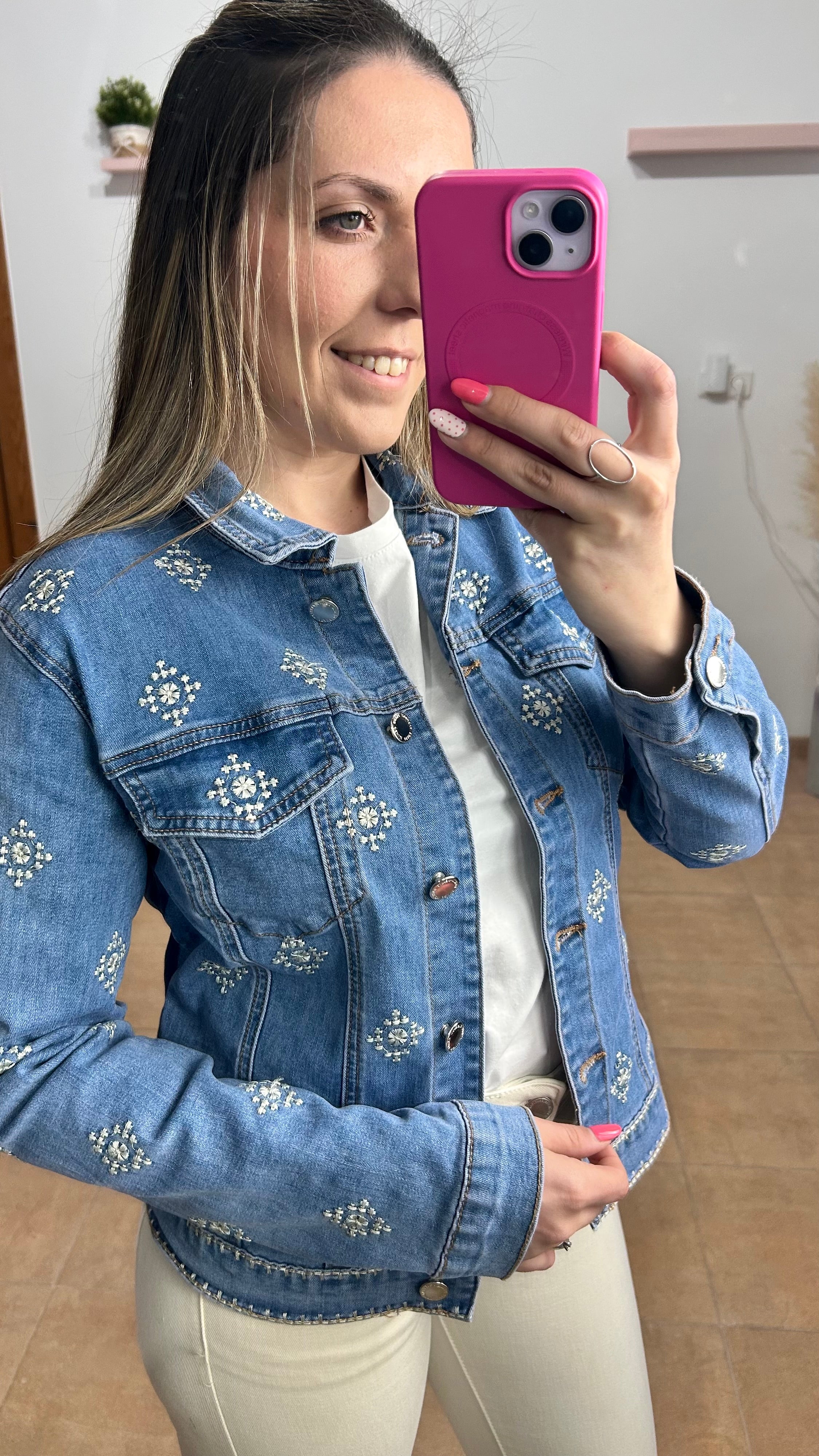 CHAQUETA DENIM BORDADA