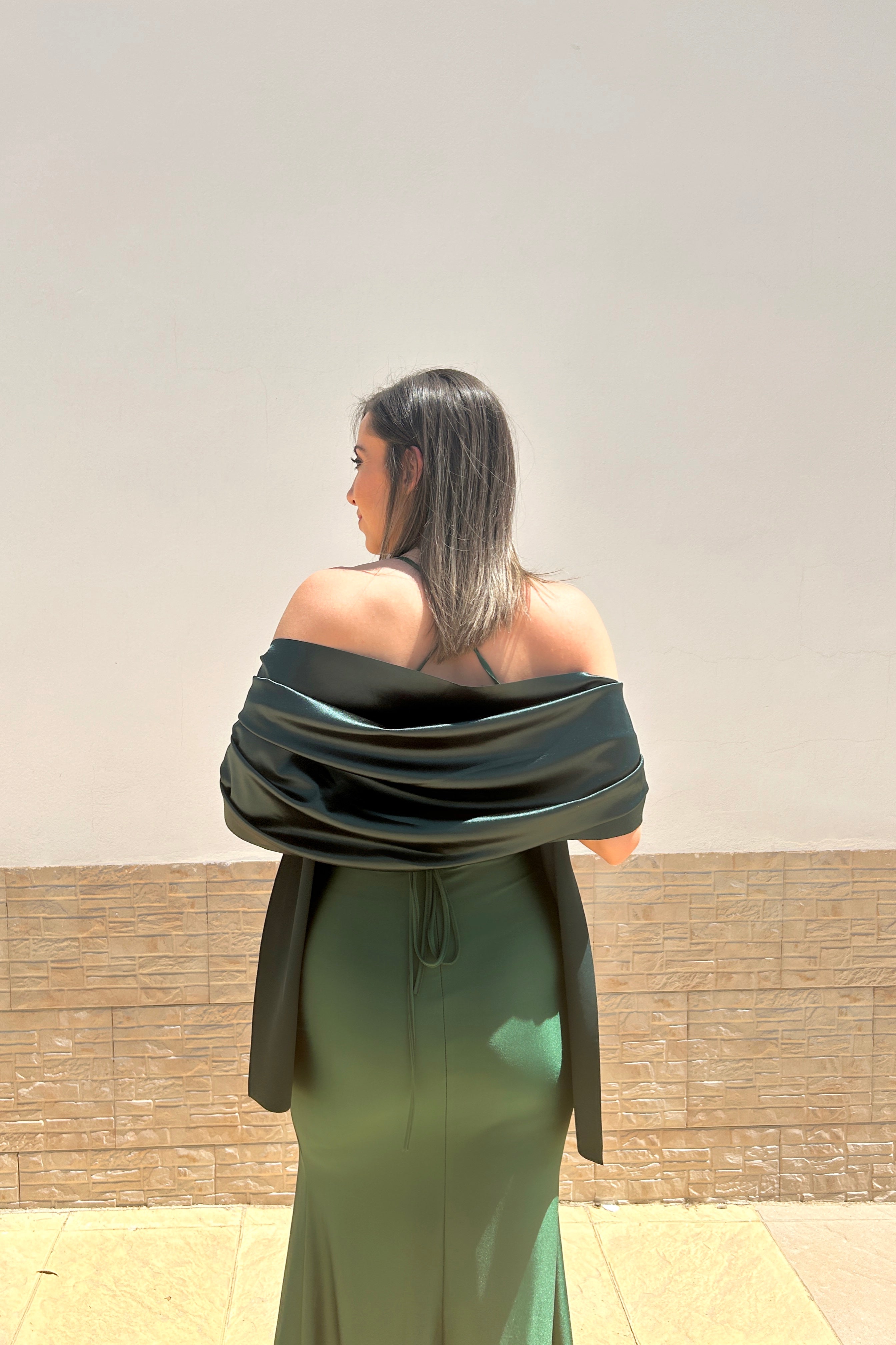 Scialle a mantella in raso verde