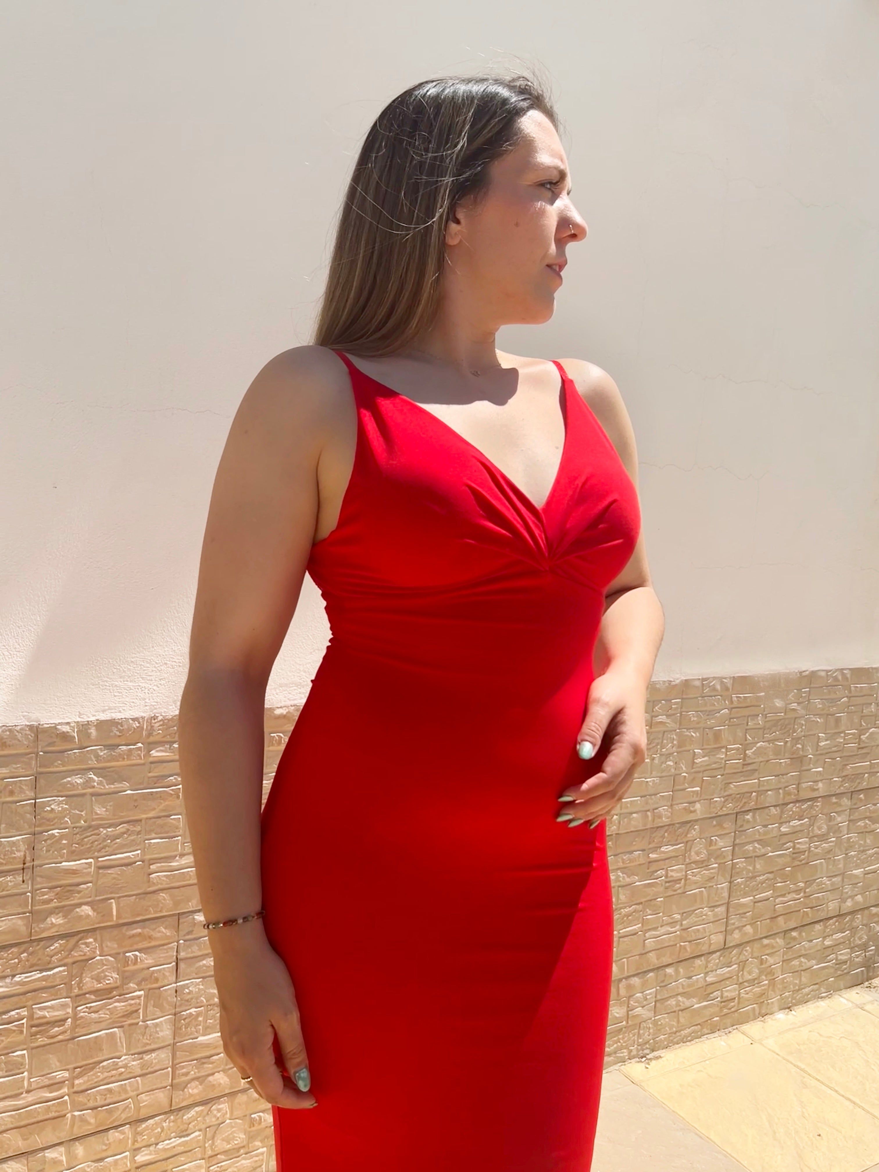 Red mermaid V-neck dress