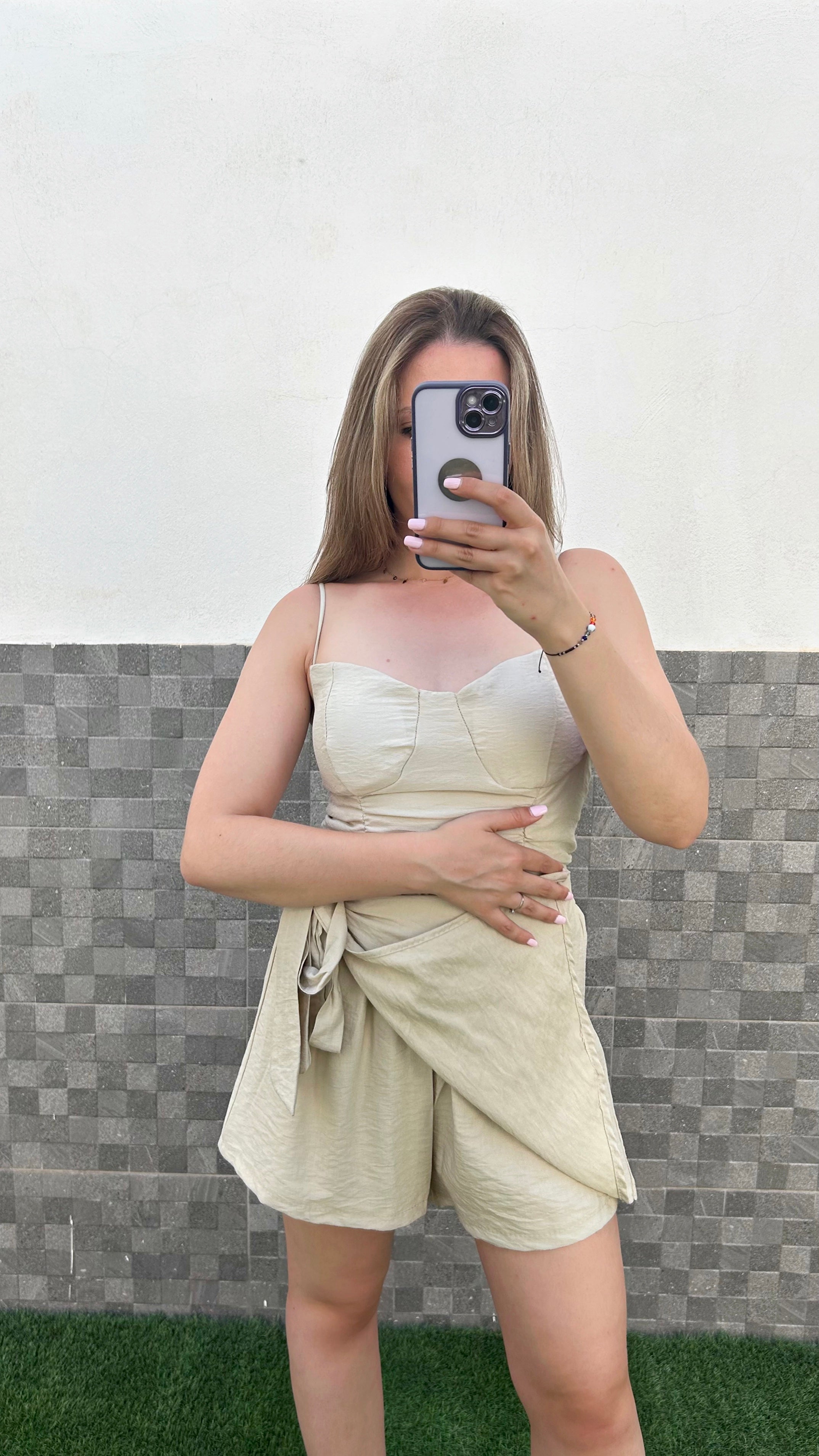 Falda pantalón lazada lateral beige