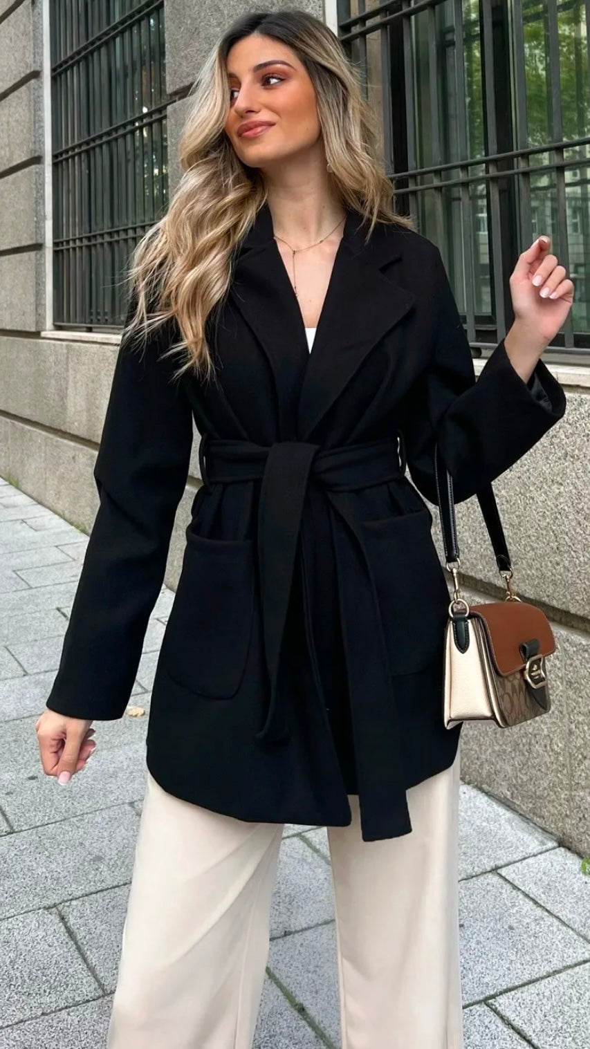 Abrigo paño cinturón negro