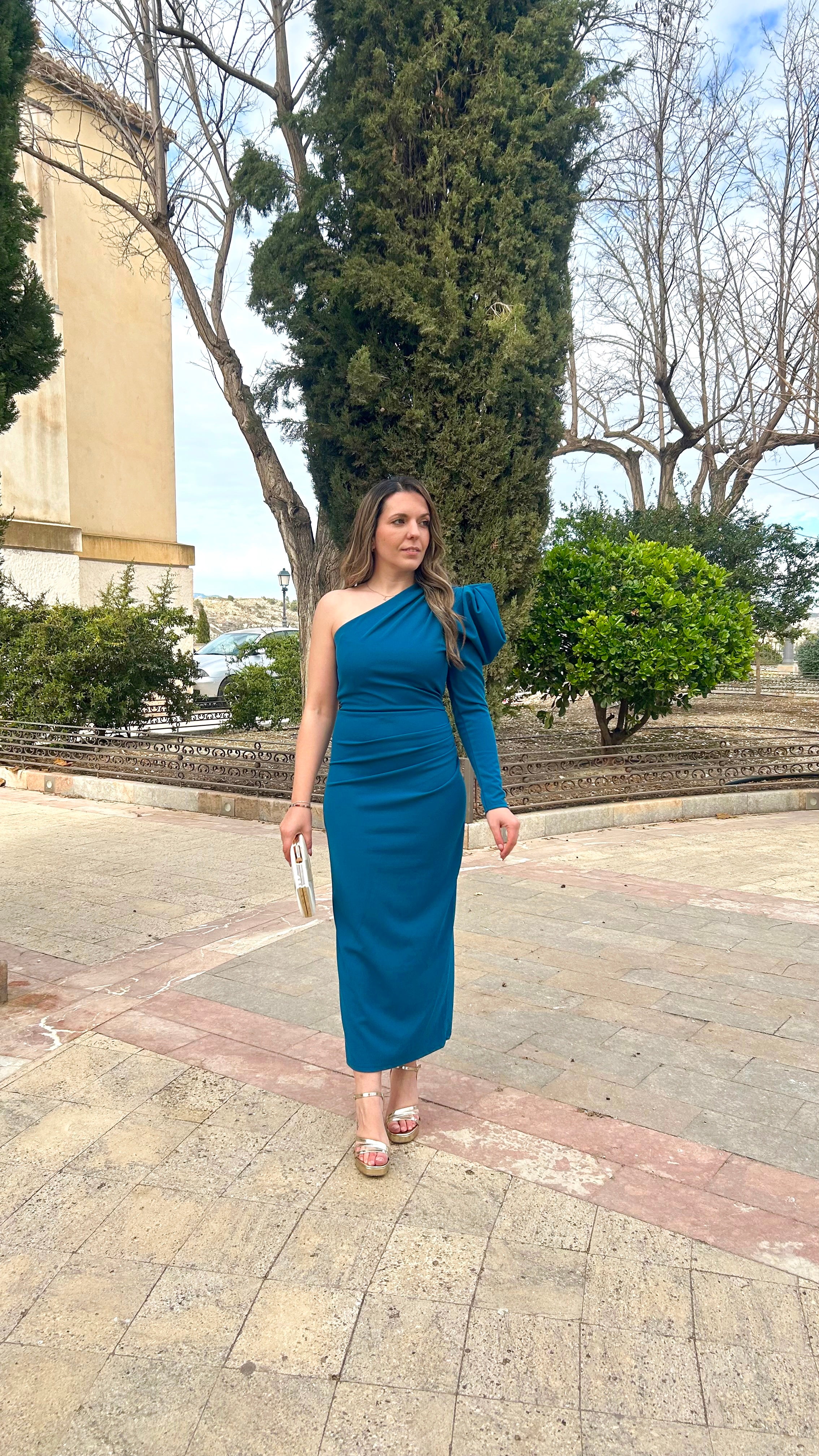 Vestido midi asim manga abullonada petróleo