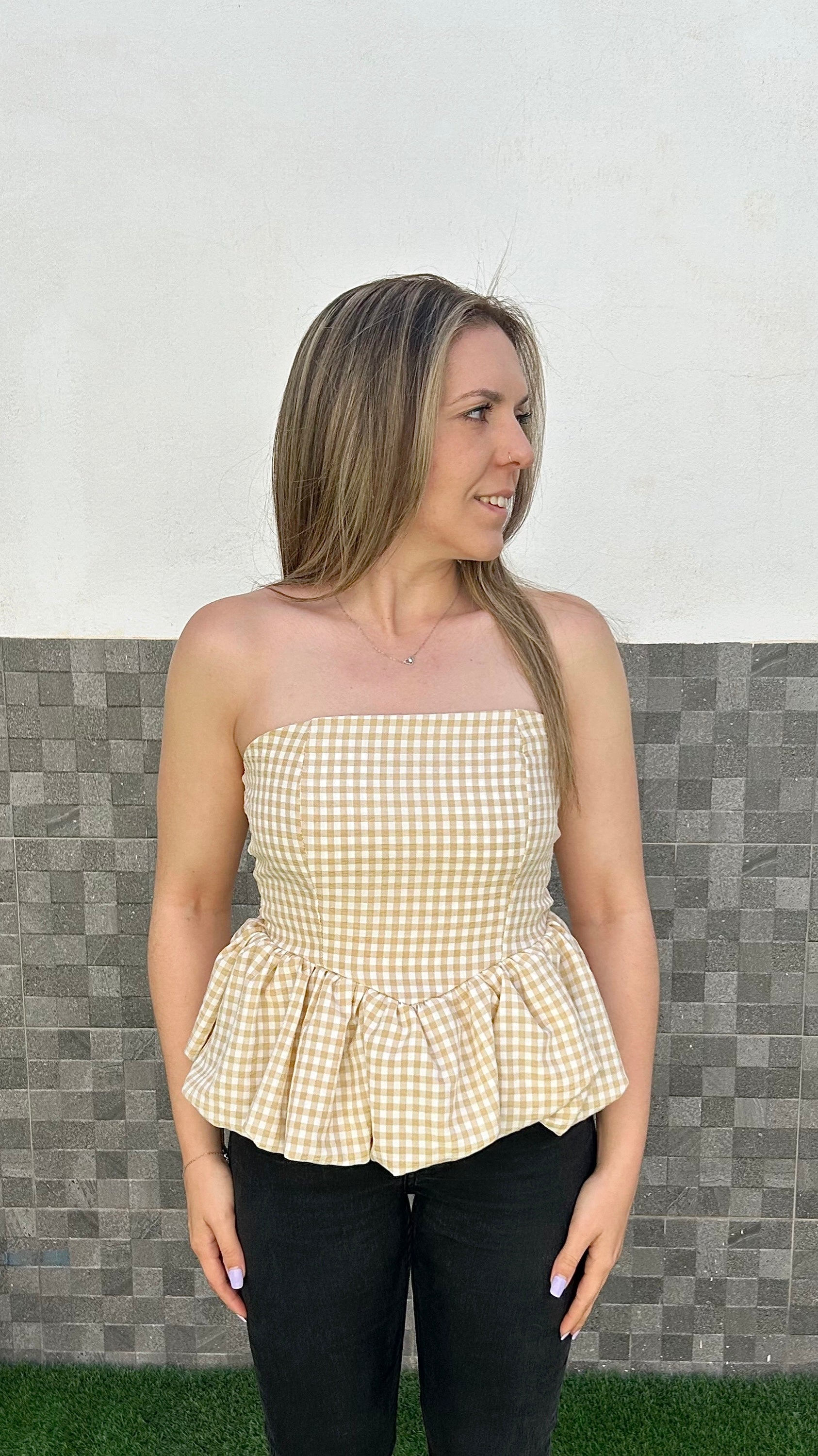 TOP VICHY BEIGE CON PAROLA