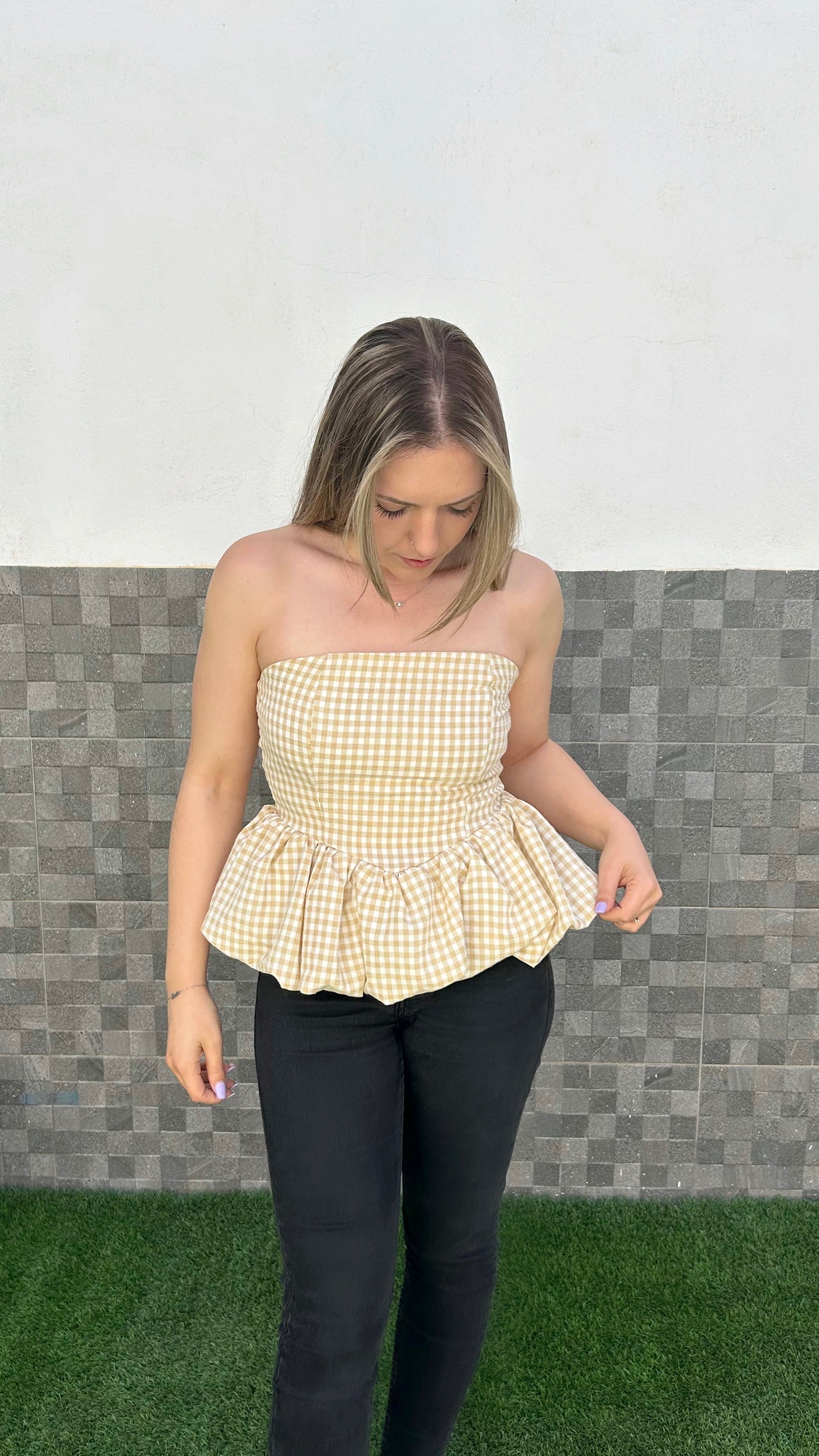 TOP VICHY BEIGE CON PAROLA