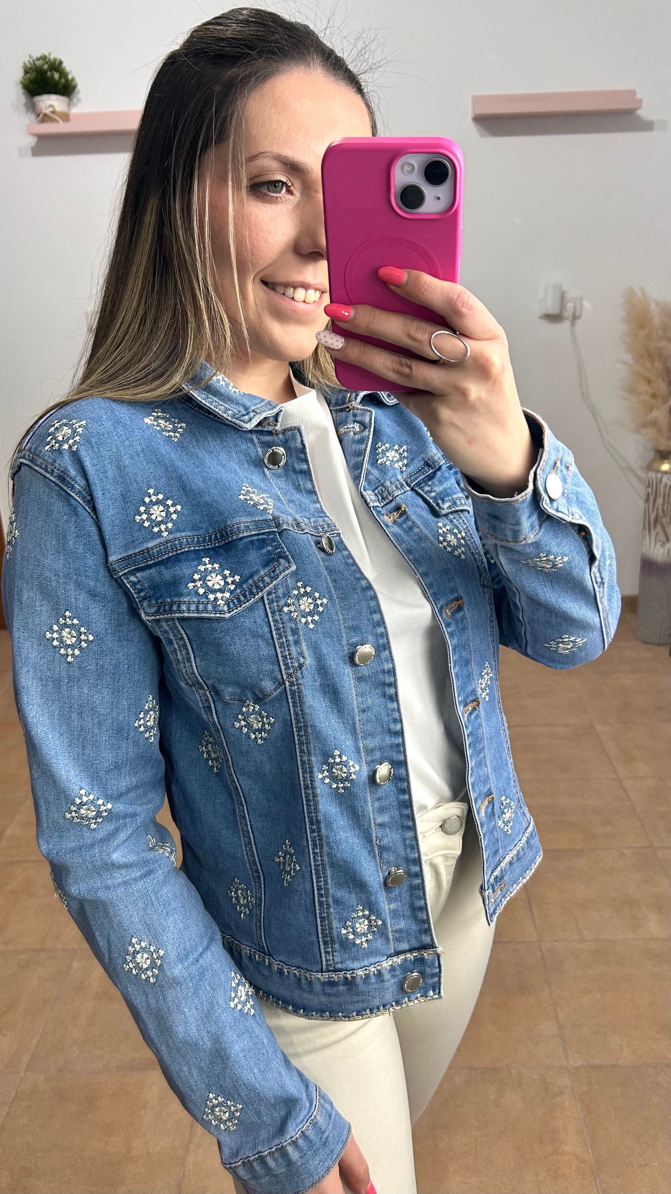 CHAQUETA DENIM BORDADA